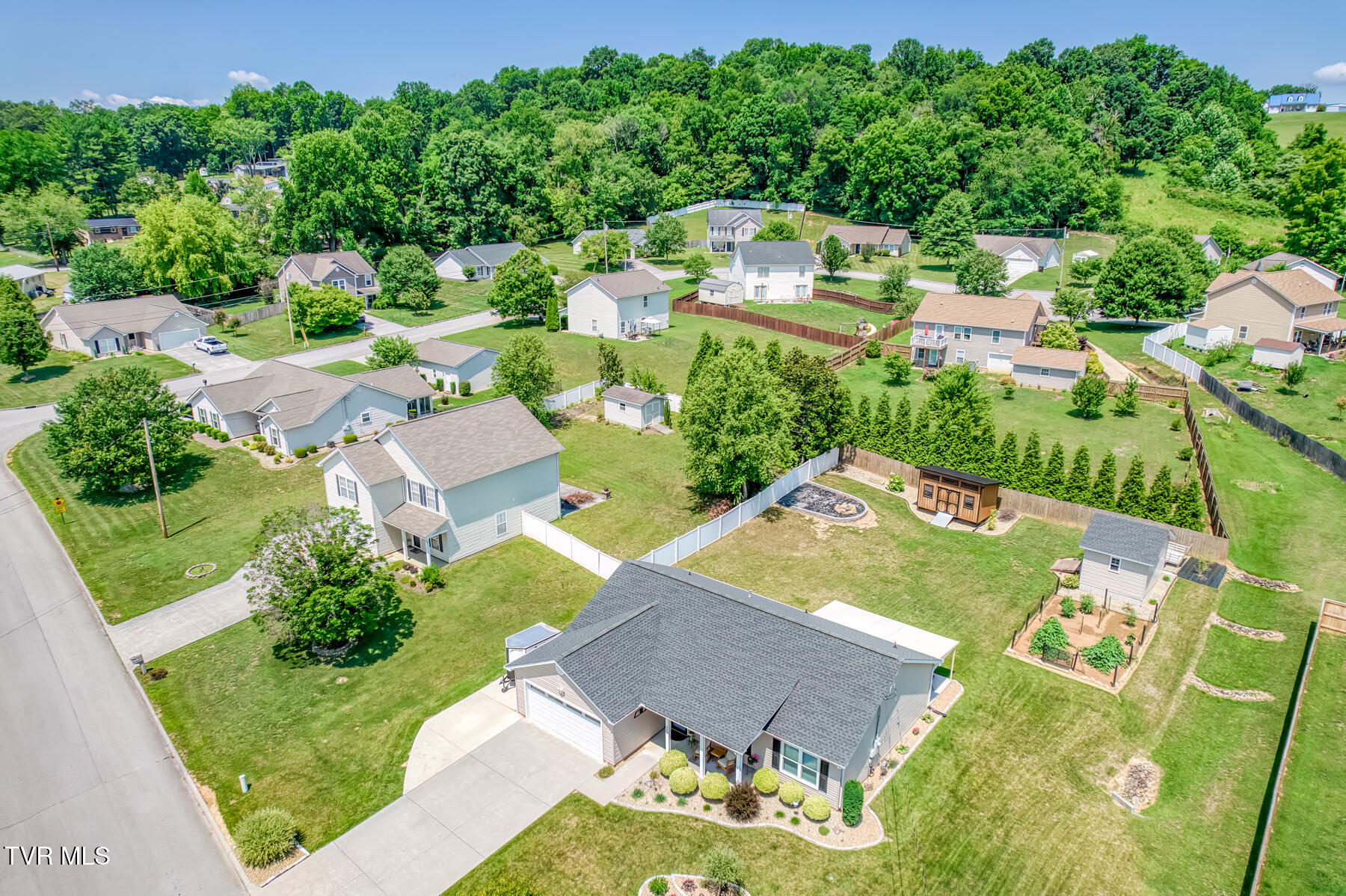 394 Kings Road Piney Flats, TN 37686 - Photo 49 of 51 394 Kings Rd-50