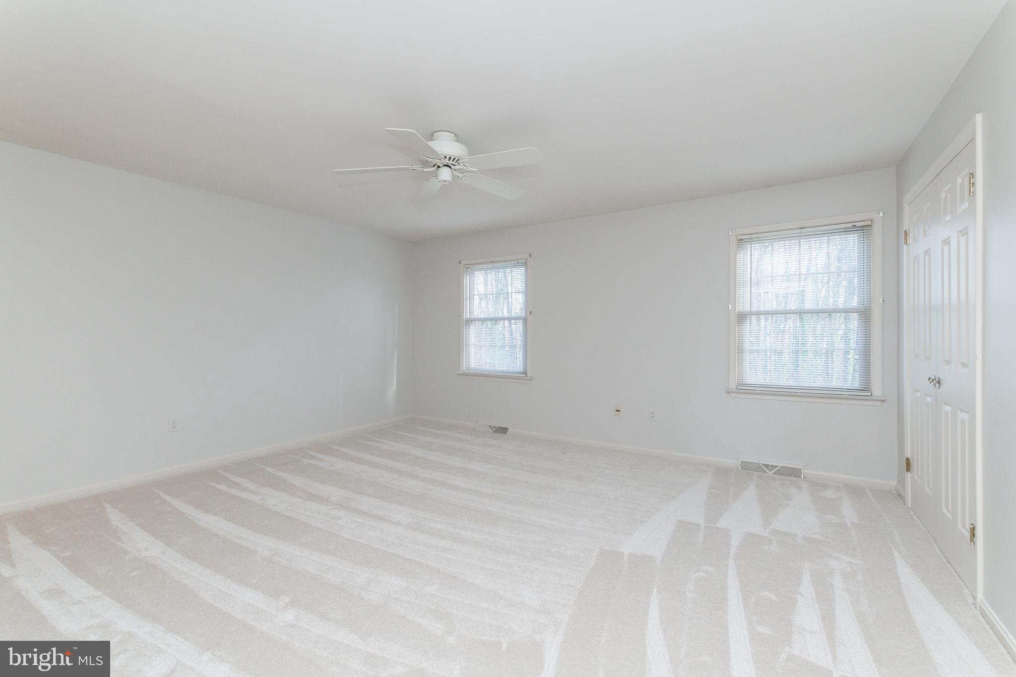 518 Andrew Hill Road Arnold, MD 21012 - Photo 18 of 39 Owners suite