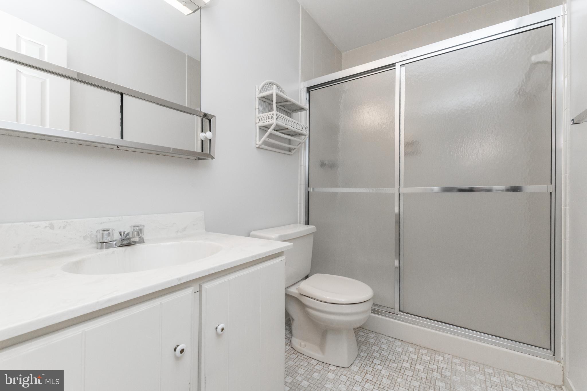 518 Andrew Hill Road Arnold, MD 21012 - Photo 21 of 39 Owners full bath