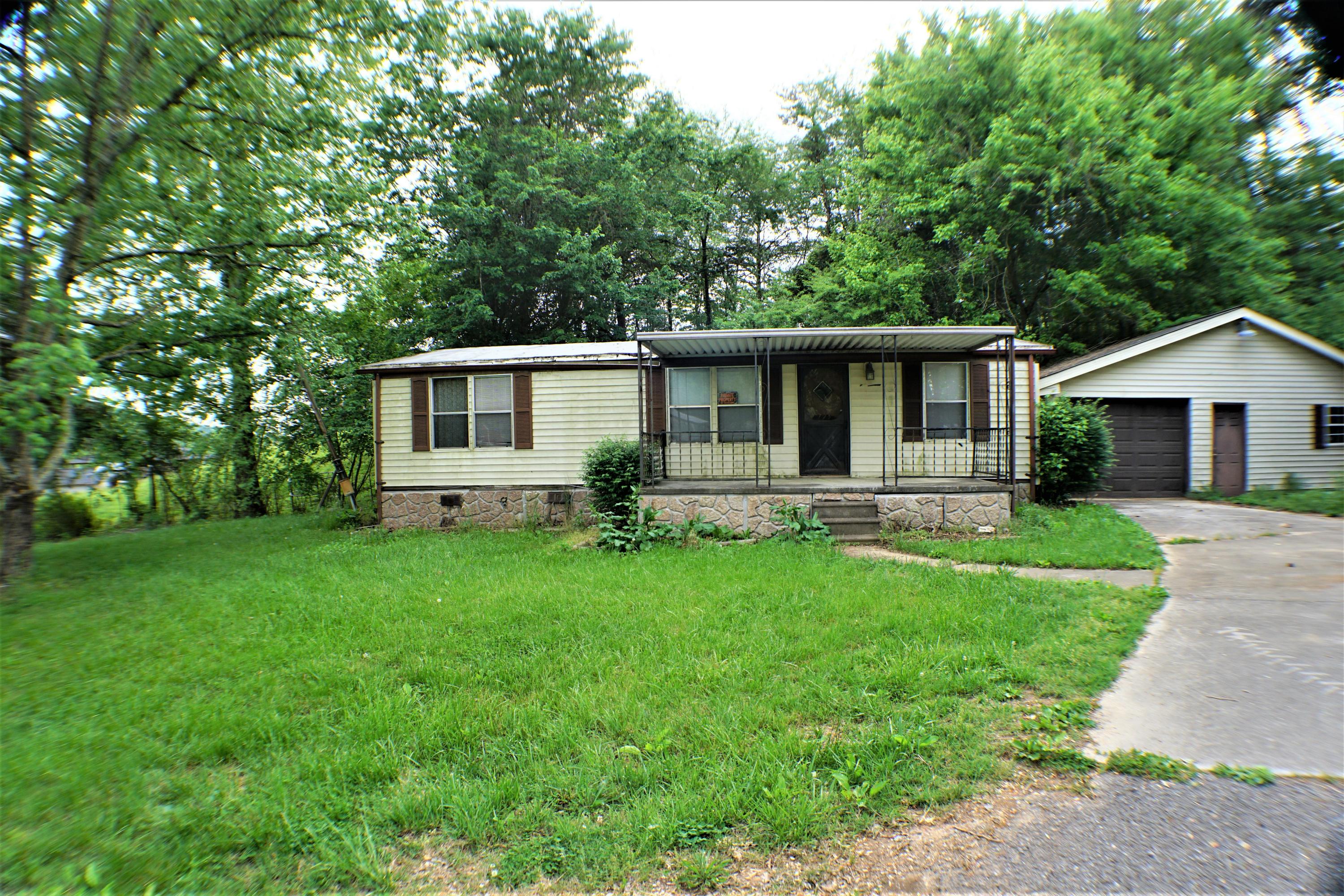 115 Bridges Road Heiskell, TN 37754 - Photo 4 of 5 MobilewithGarage