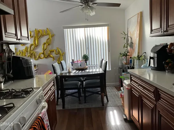 $425,000 | 5117 Jefferson Square, Oxnard, CA 93033