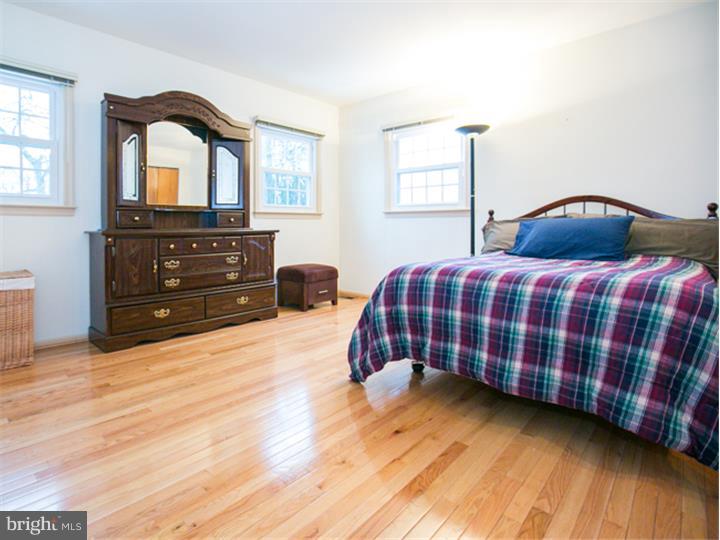 560 Coles Mill Road Haddonfield, NJ 08033 - Photo 22 of 25 Bedroom 3