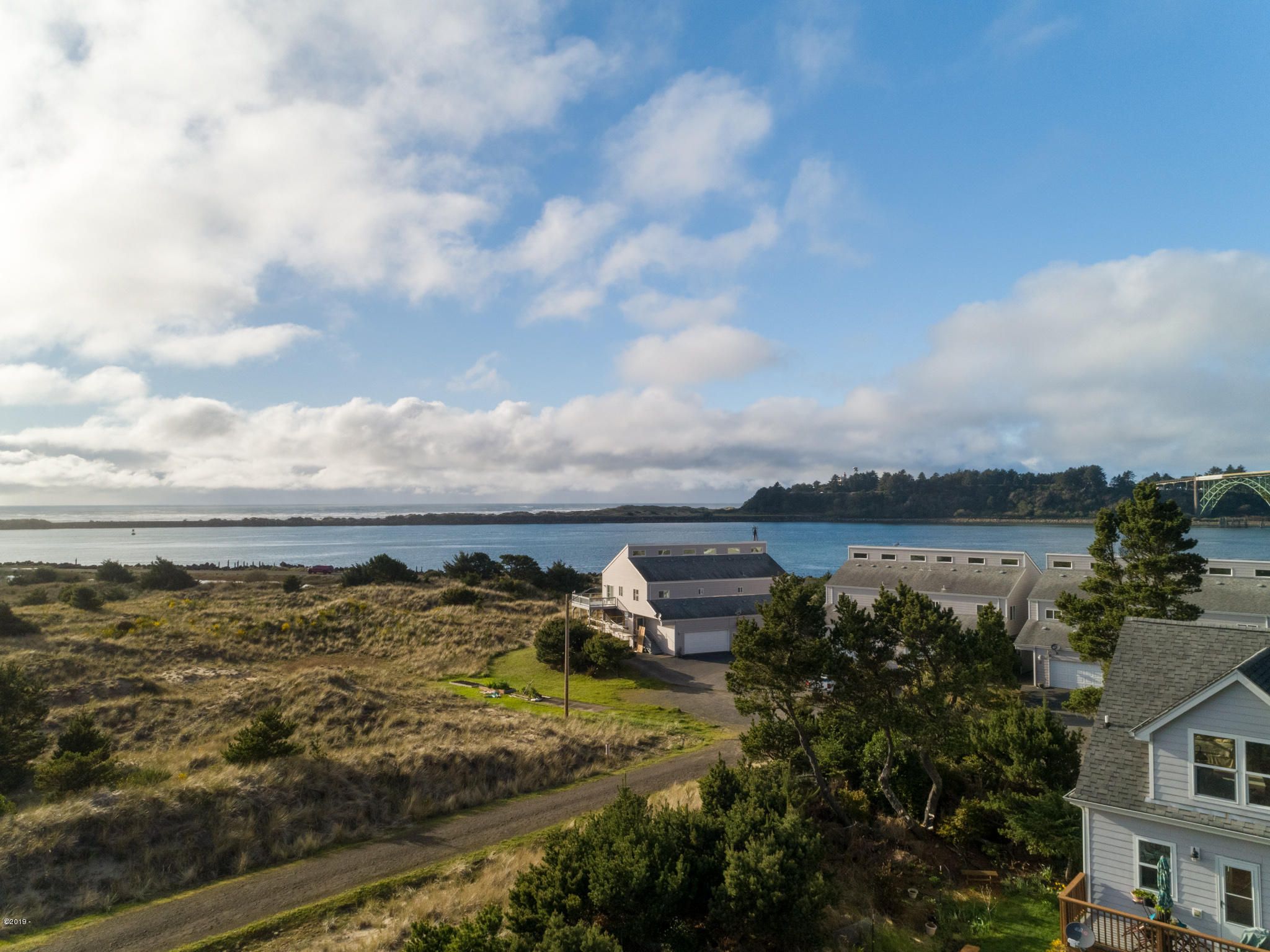 322 Southwest 30th Street Newport, OR 97366 - Photo 8 of 34 322 SW 30th St, Unit 2 - Newport, OR