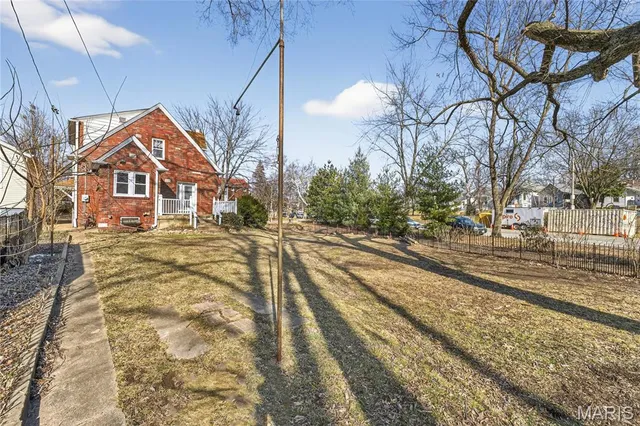 $265,000 | 5435 Christy Avenue, St. Louis, MO 63116
