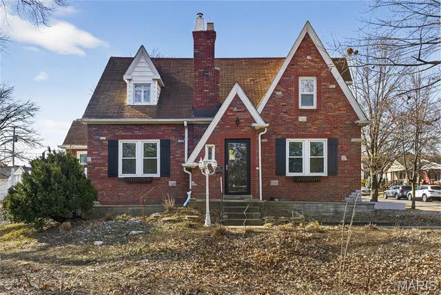 $265,000 | 5435 Christy Avenue, St. Louis, MO 63116