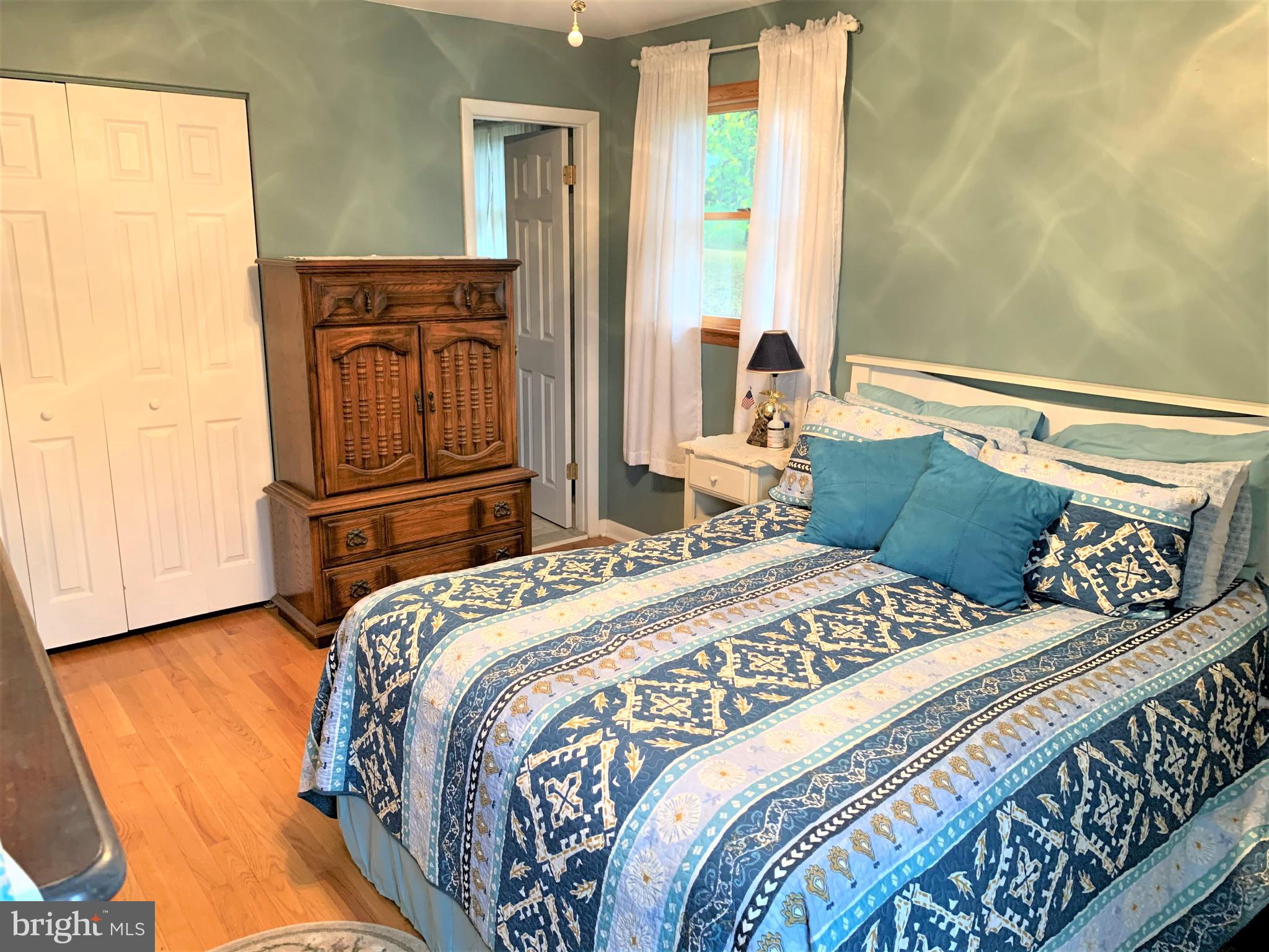 4575 Dave Rill Road Hampstead, MD 21074 - Photo 11 of 23 Owner's Suite, Door to Full Bath