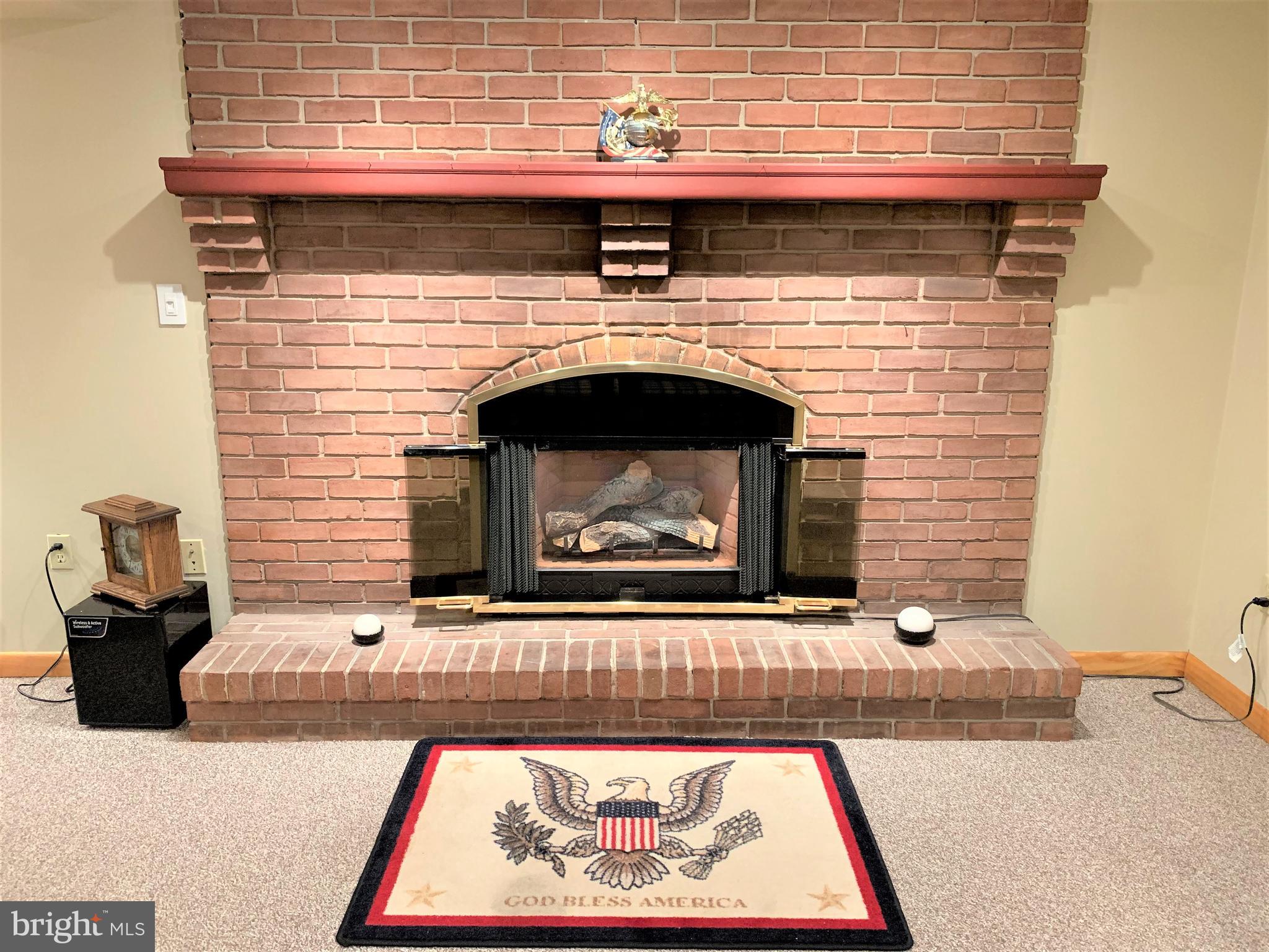 4575 Dave Rill Road Hampstead, MD 21074 - Photo 15 of 23 Brick Fireplace, Wood Mantle, Gas FP Insert