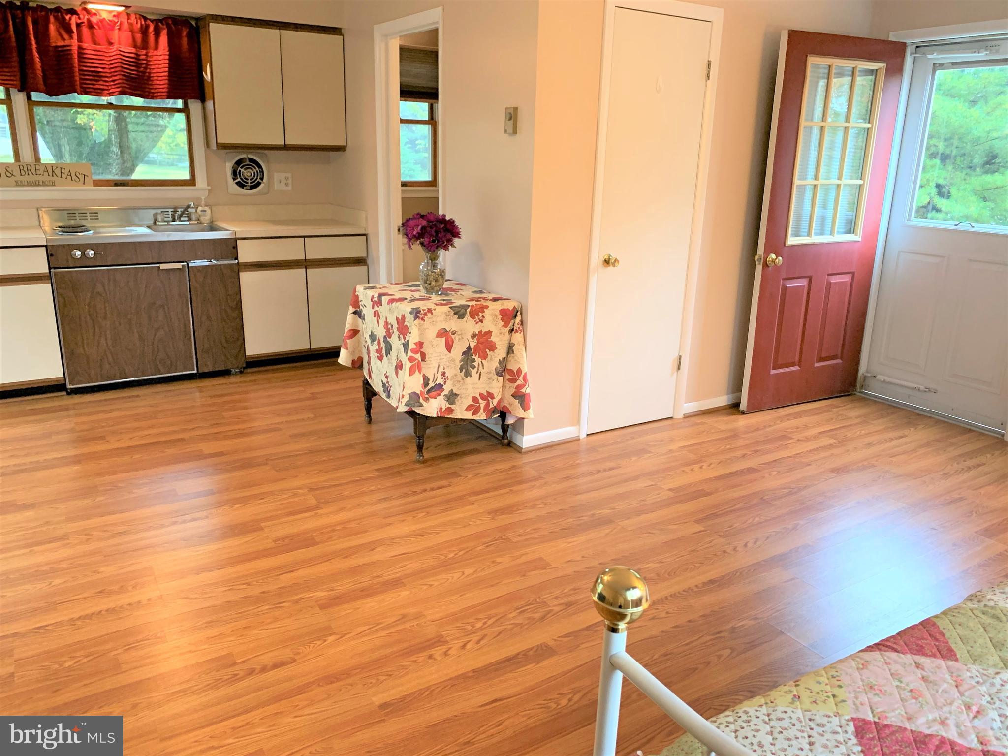 4575 Dave Rill Road Hampstead, MD 21074 - Photo 18 of 23 In-law suite with private entrance
