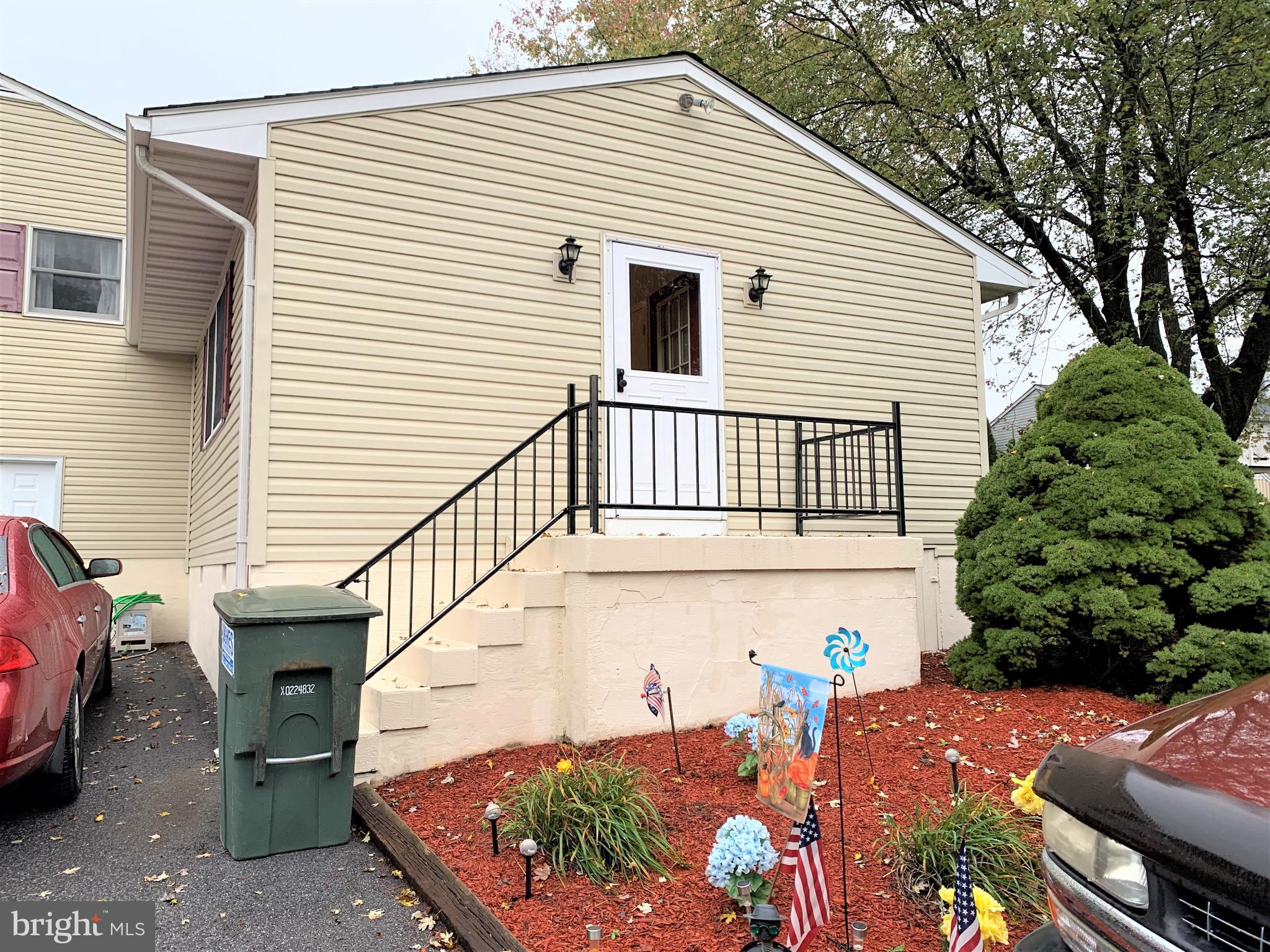 4575 Dave Rill Road Hampstead, MD 21074 - Photo 20 of 23 Exterior, private entrance to in-law suite
