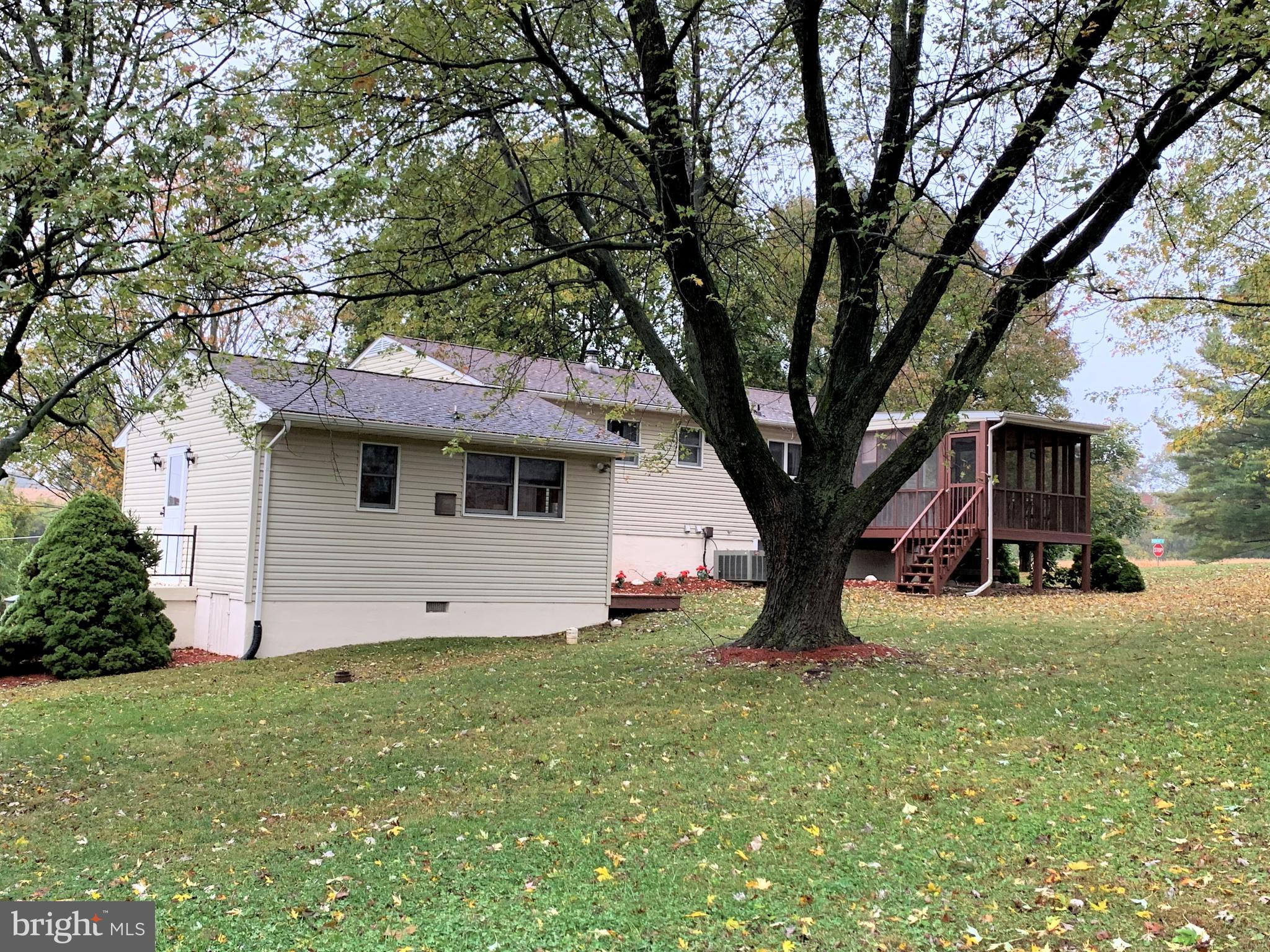 4575 Dave Rill Road Hampstead, MD 21074 - Photo 22 of 23 Back of House