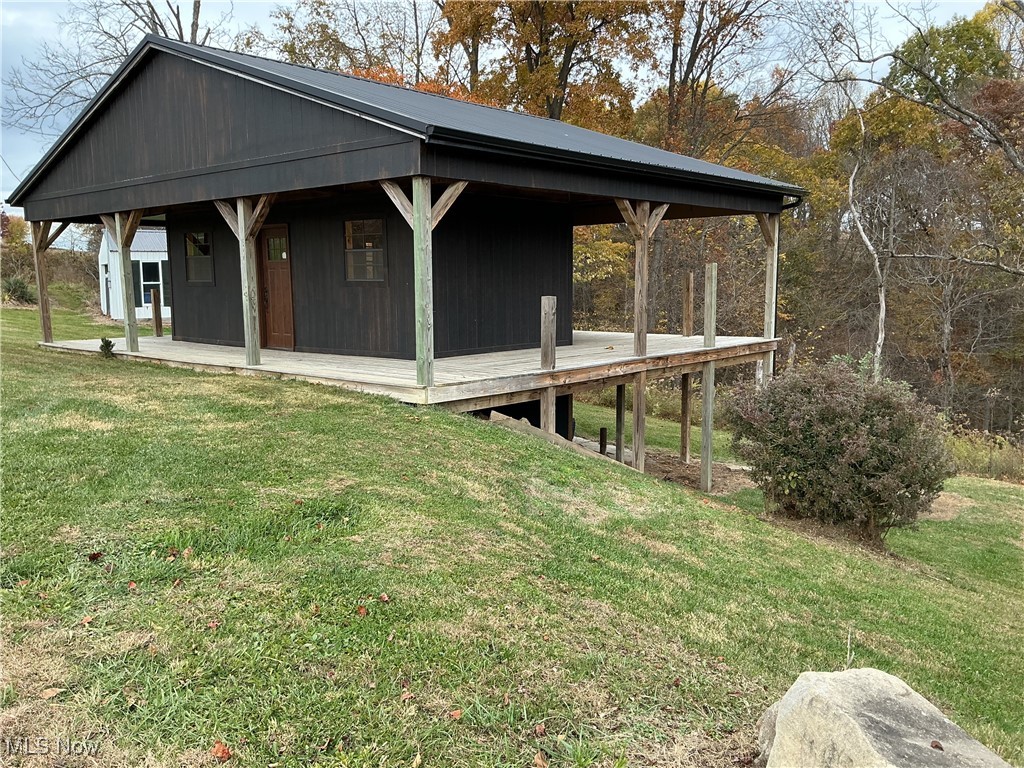 10550 Symmes Creek Road Adamsville, OH 43802 - Photo 3 of 21