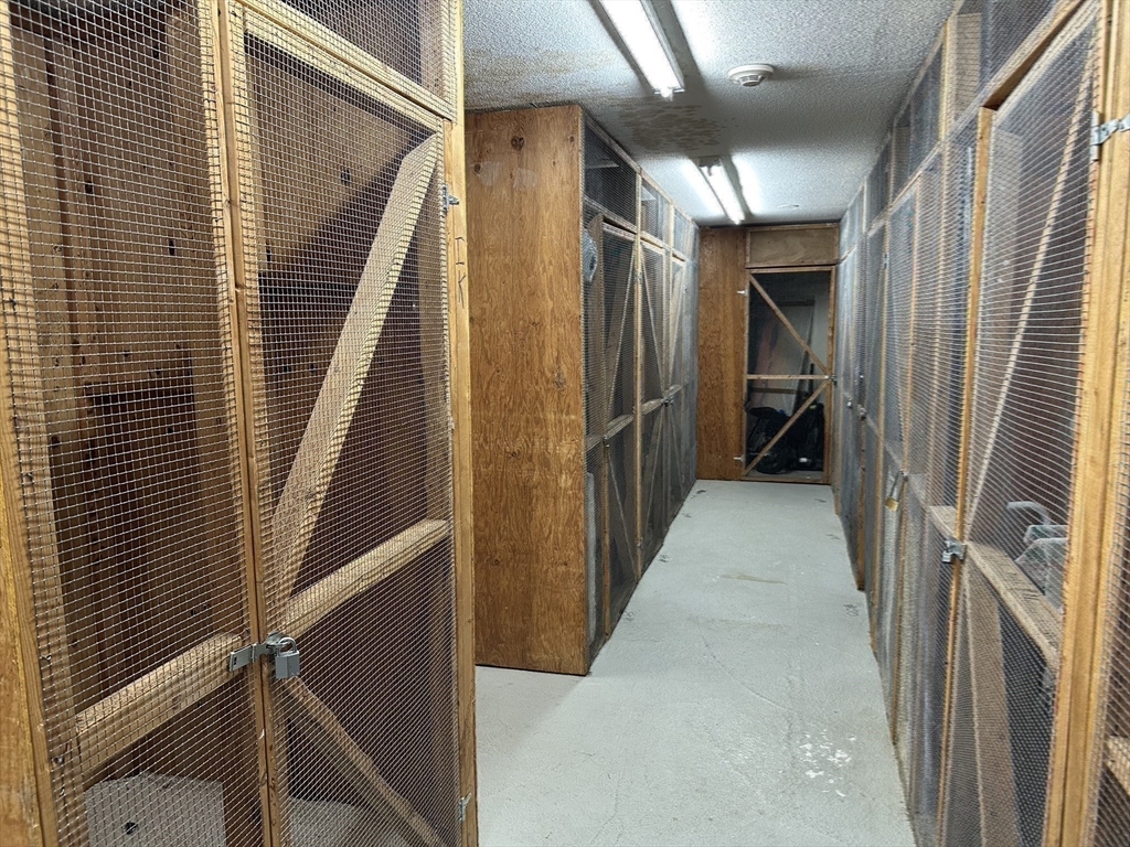 1004 Paradise Road, Unit 1K Swampscott, MA 01907 - Photo 28 of 37