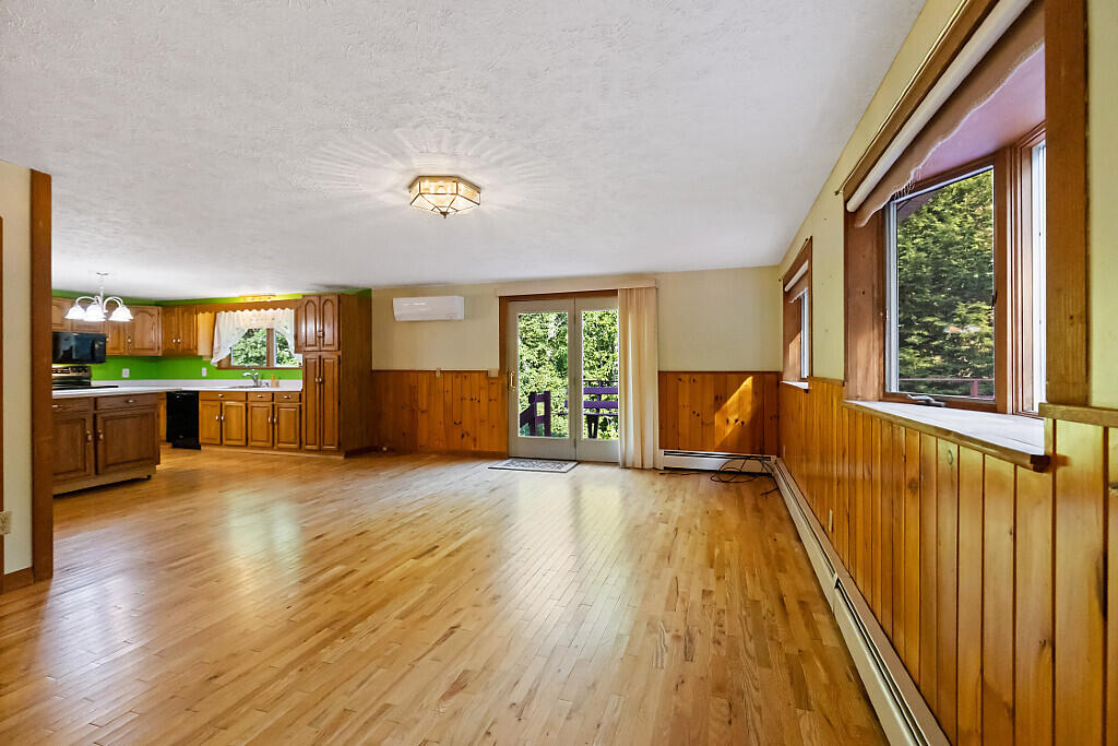 231 Narrows Pond Road Winthrop, ME 04364 - Photo 5 of 89 05_BP5A8396_DxO_mls