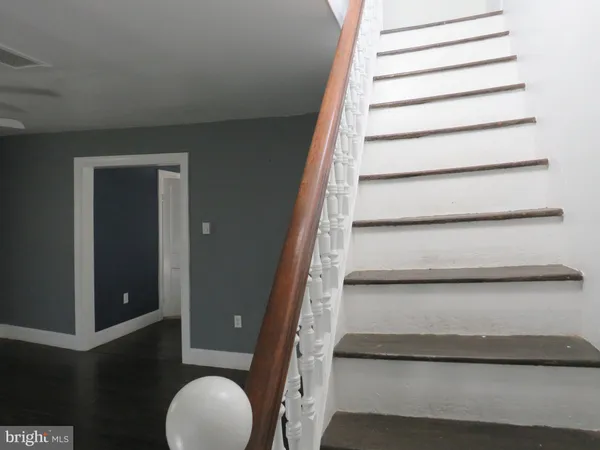 $115,000 | 35 West Chesapeake Avenue, Crisfield, MD 21817