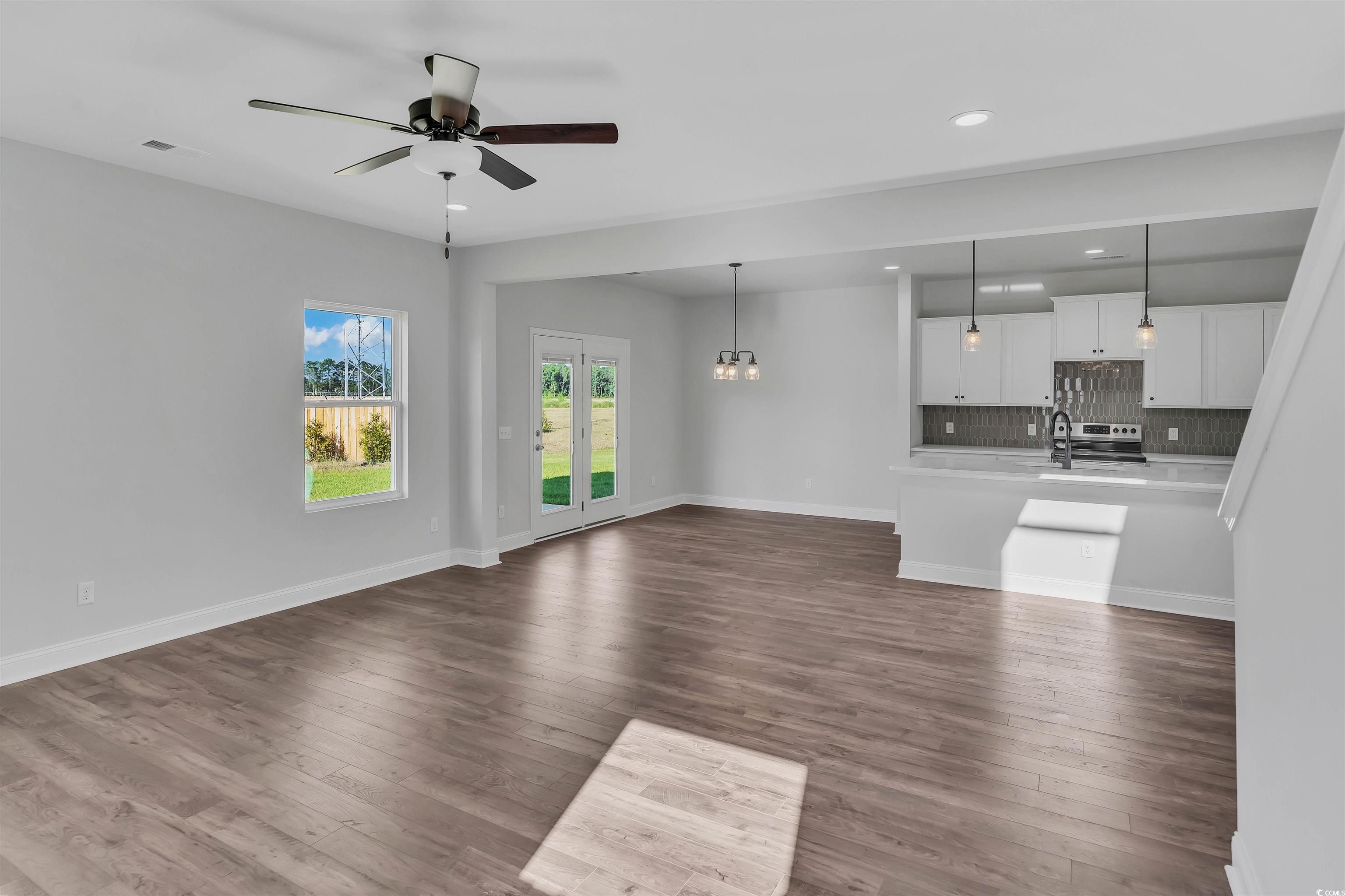 1003 Fowler Road Conway, SC 29526 - Photo 6 of 22 Gallery Image 6