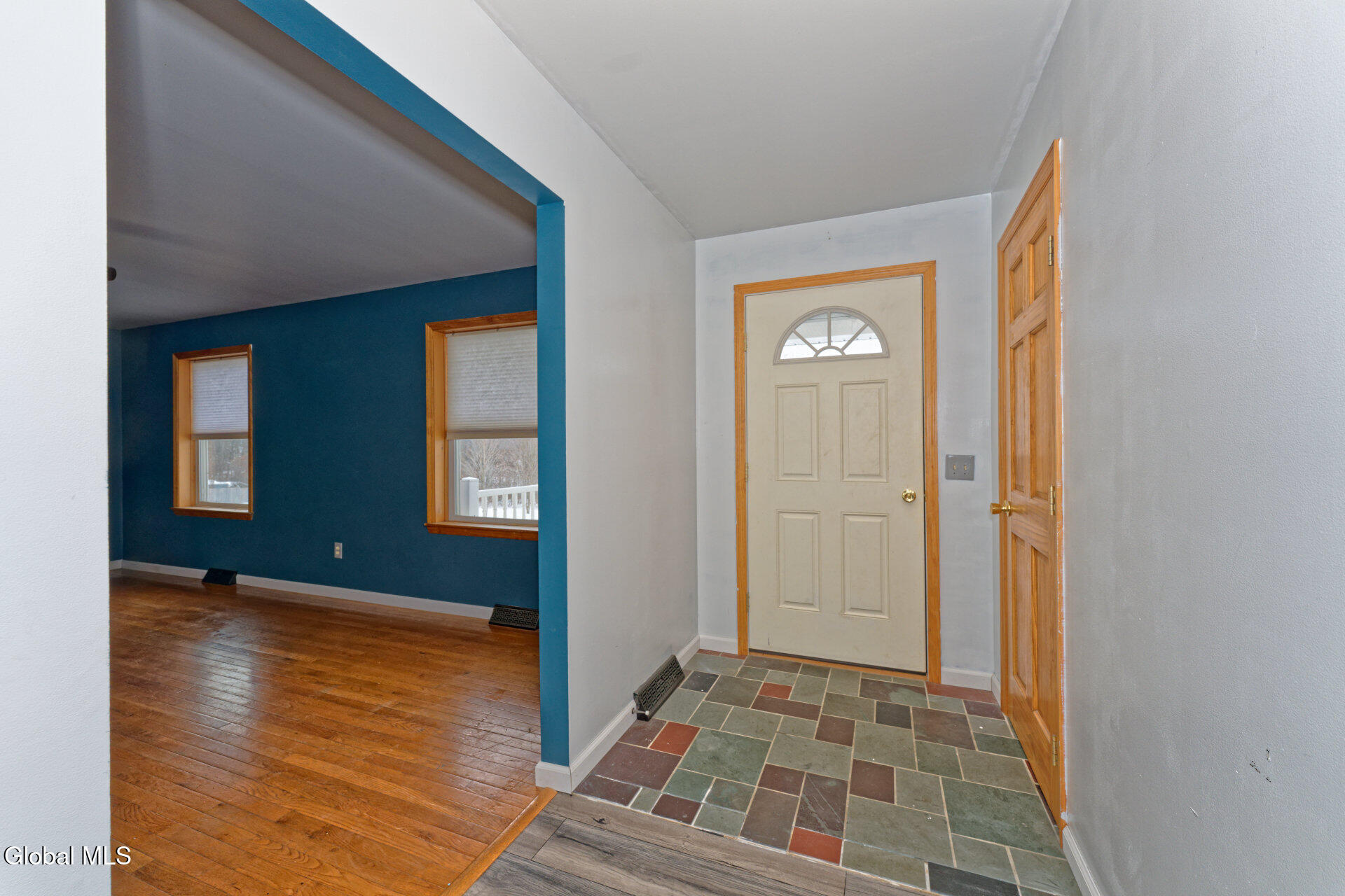 44 Allen Road Argyle, NY 12809 - Photo 12 of 58 1 Entryway