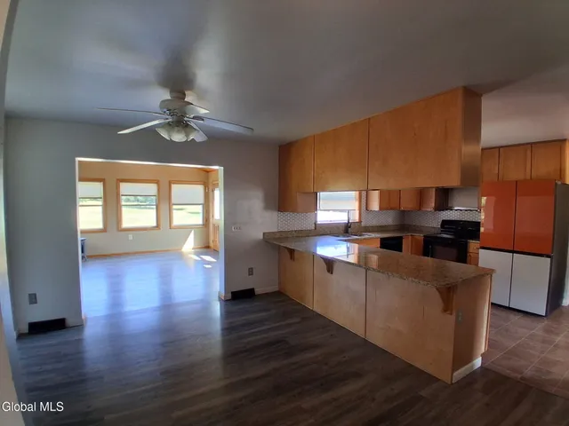 $335,000 | 44 Allen Road, Argyle, NY 12809