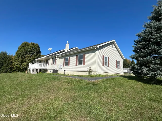 $335,000 | 44 Allen Road, Argyle, NY 12809