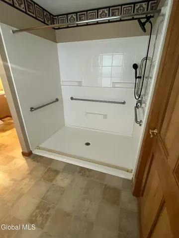 $335,000 | 44 Allen Road, Argyle, NY 12809