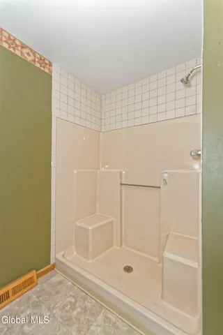 $335,000 | 44 Allen Road, Argyle, NY 12809