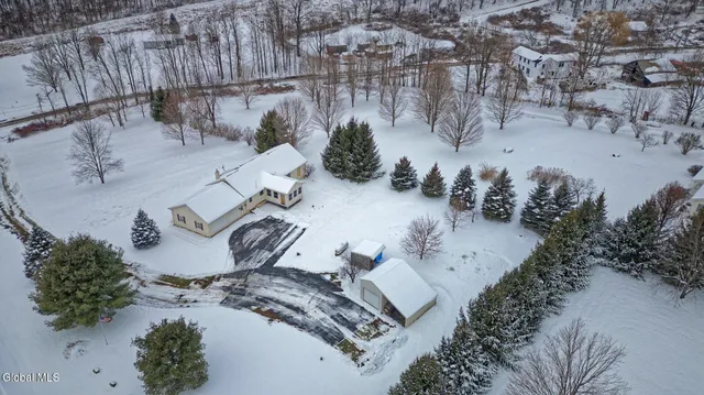 $335,000 | 44 Allen Road, Argyle, NY 12809