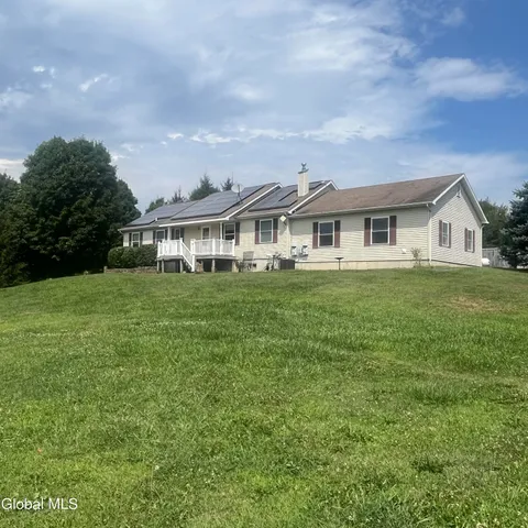 $335,000 | 44 Allen Road, Argyle, NY 12809