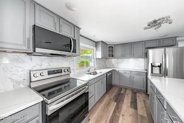 $570,000 | 7116 Fuller Station Road, Schenectady, NY 12303