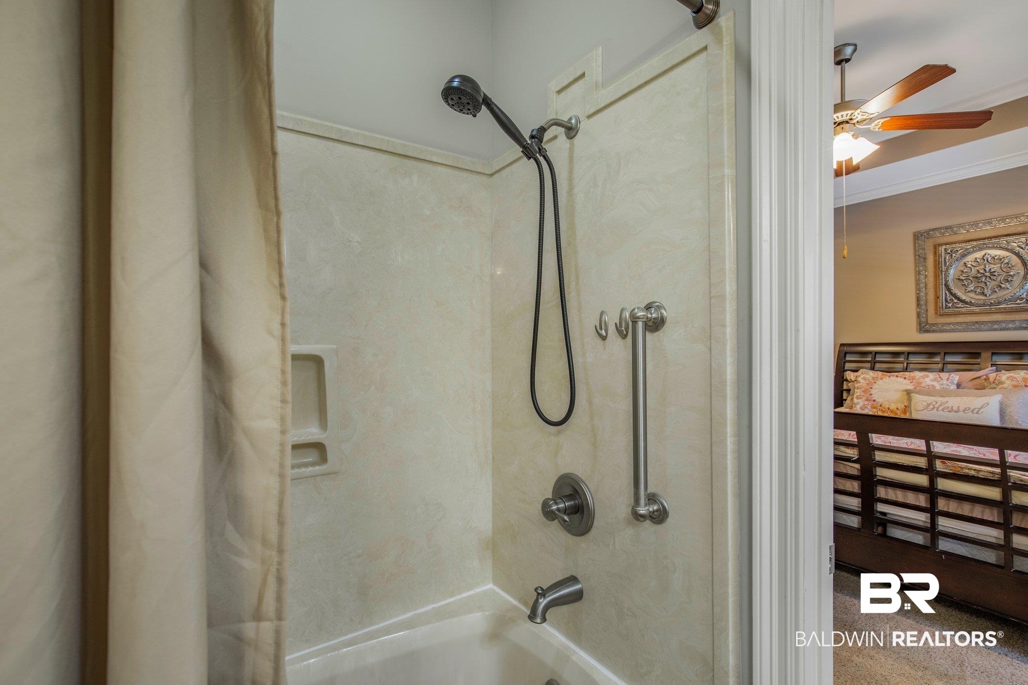 16320 Holbrook Court Fairhope, AL 36532 - Photo 19 of 43