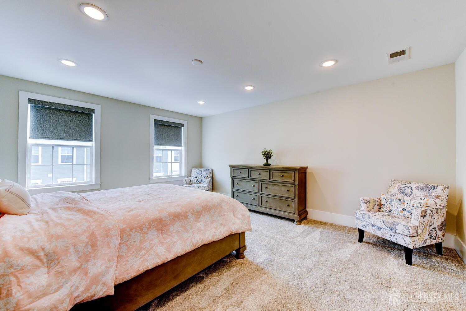 736 Station Road Dunellen, NJ 08812 - Photo 34 of 47