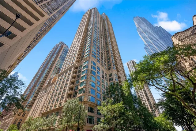 a view of a tall building