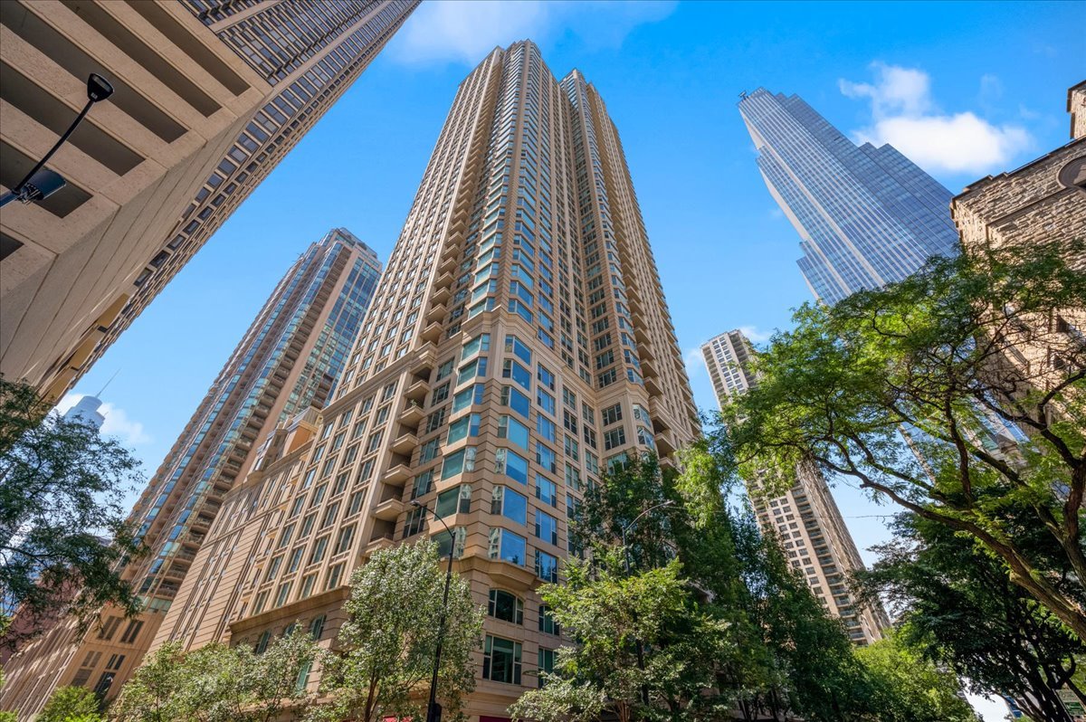 a view of a tall building