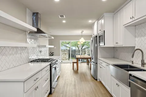 $599,000 | 8910 Mt Bartlett Drive, Austin, TX 78759
