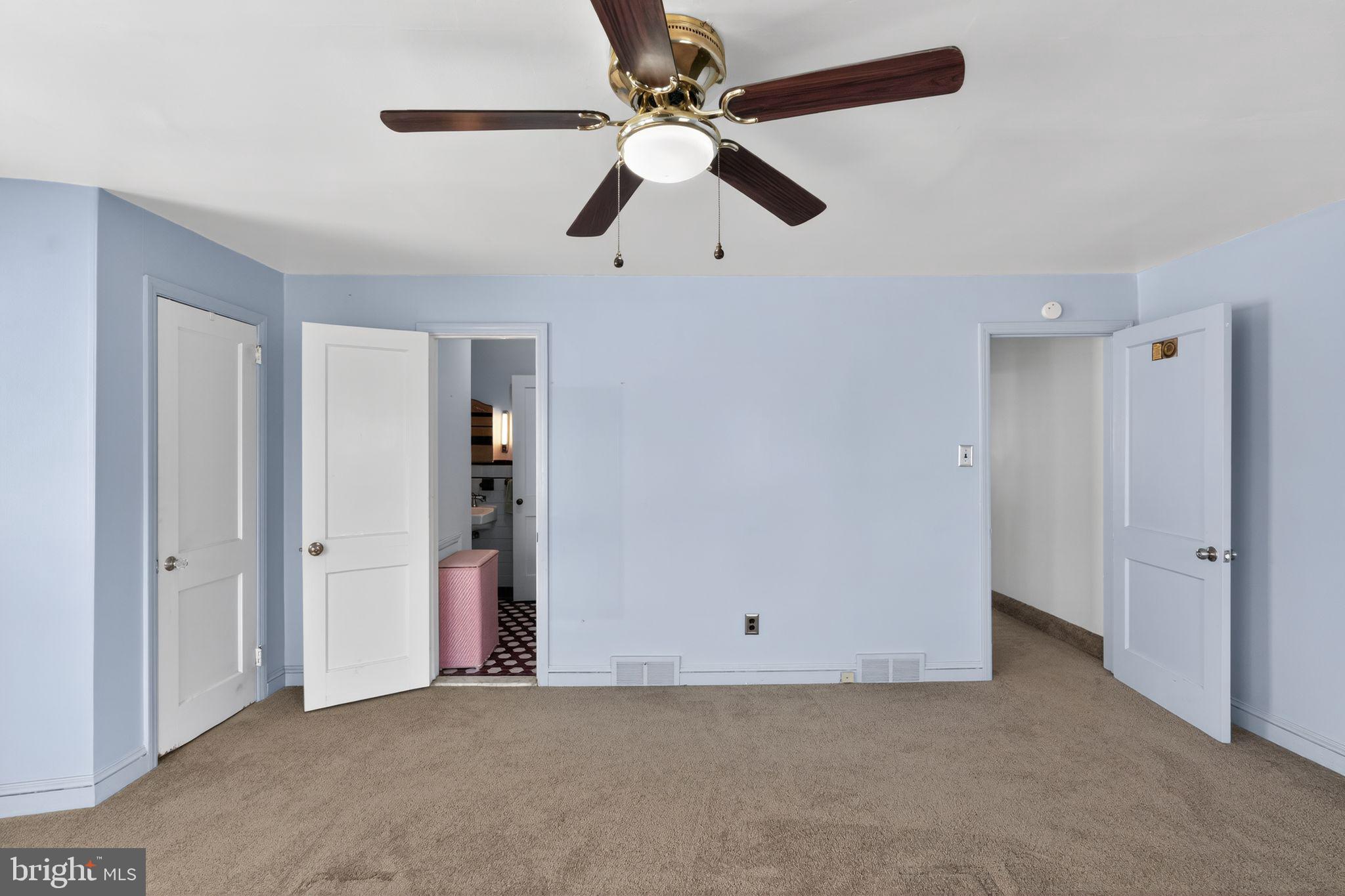 230 Windsor Avenue Upper Darby, PA 19082 - Photo 19 of 31 Gallery Image 19