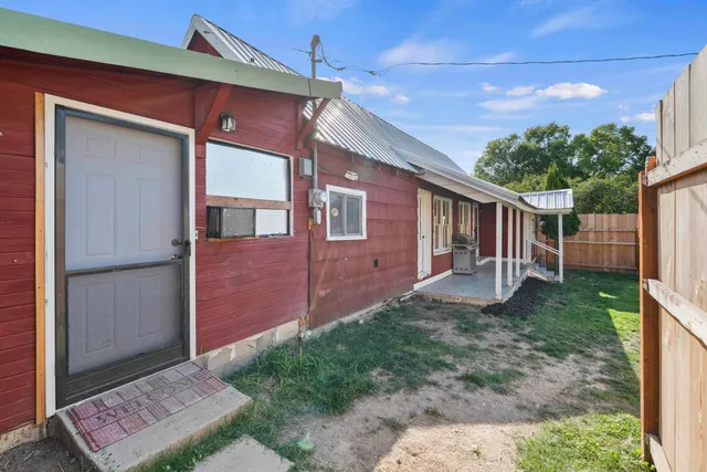 $217,500 | 1395 East Street, Addy, WA 99101