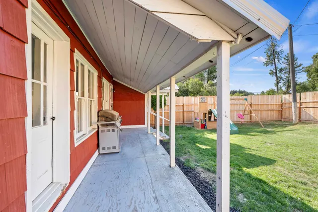 $217,500 | 1395 East Street, Addy, WA 99101