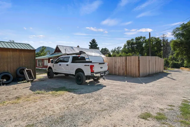 $217,500 | 1395 East Street, Addy, WA 99101