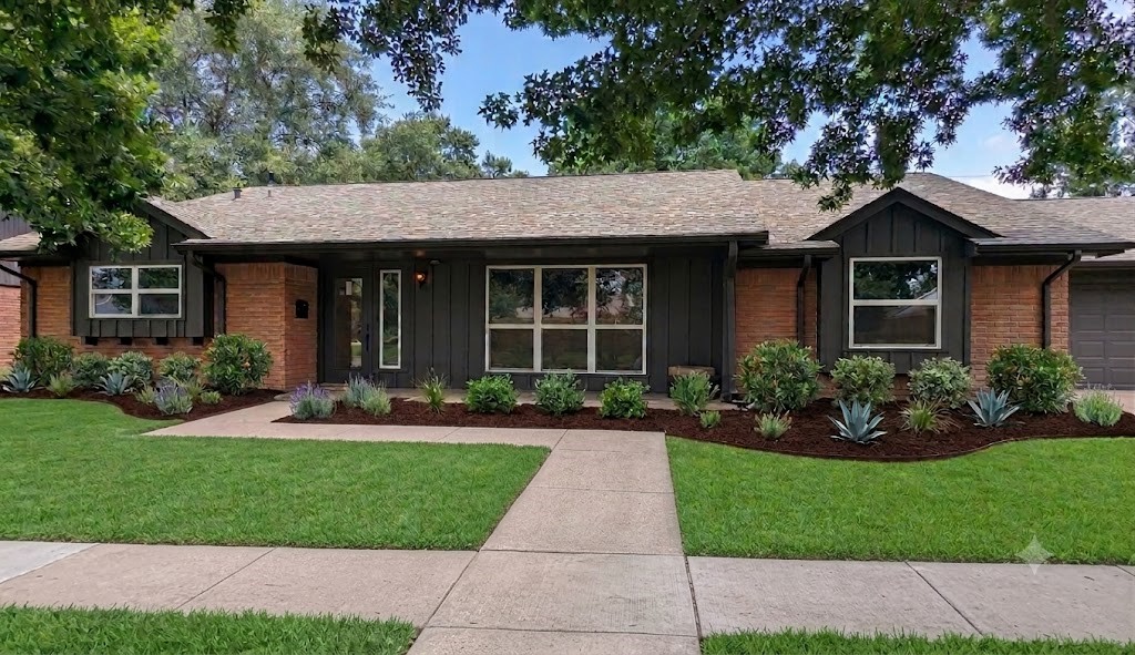 Welcome to the renovated 5807 Hummingbird Dr.