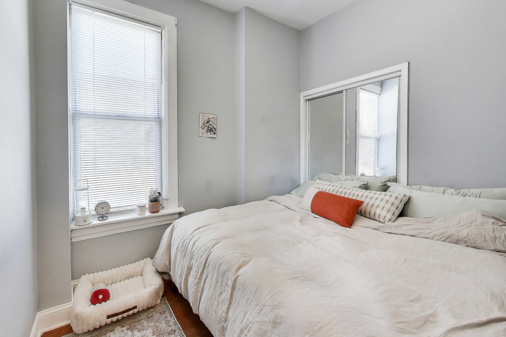 2254 North Racine Avenue Chicago, IL 60614 - Photo 5 of 19