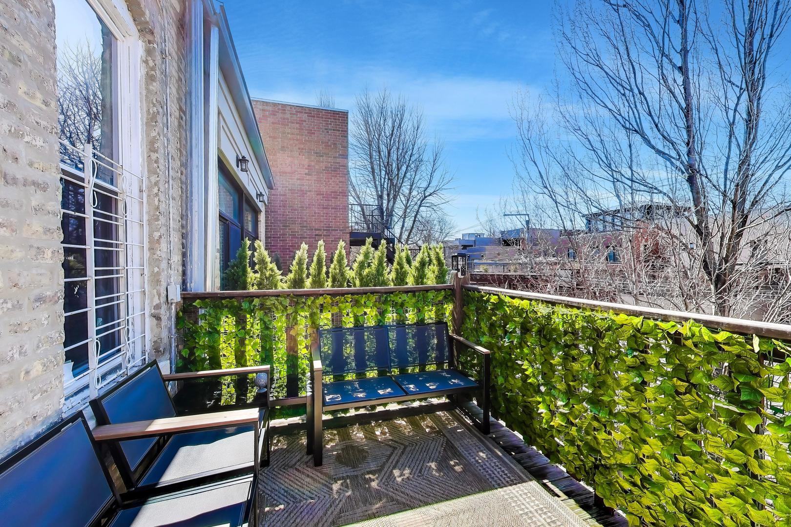 2254 North Racine Avenue Chicago, IL 60614 - Photo 9 of 19