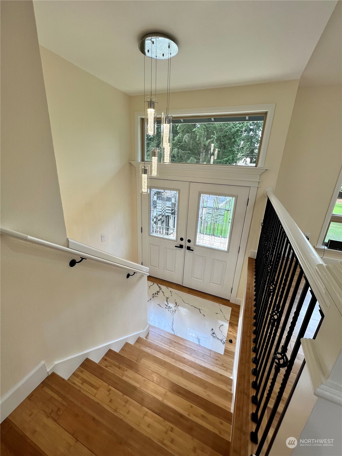 22925 49th Avenue Southeast Bothell, WA 98021 - Photo 23 of 40 a view of a livingroom with wooden floor