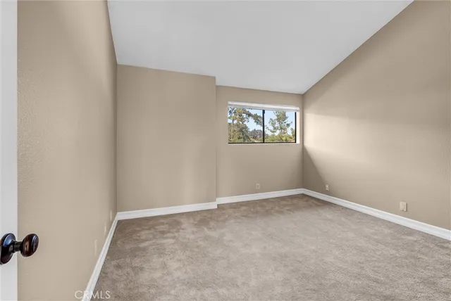 $1,698,000 | 23024 Park Sorrento, Calabasas, CA 91302