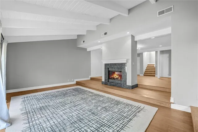 $1,698,000 | 23024 Park Sorrento, Calabasas, CA 91302