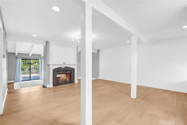 $1,698,000 | 23024 Park Sorrento, Calabasas, CA 91302