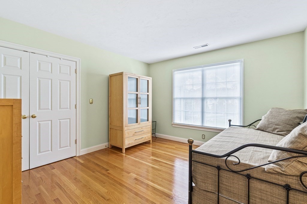 99 Thistle Road North Andover, MA 01845 - Photo 26 of 41 Gallery Image 26