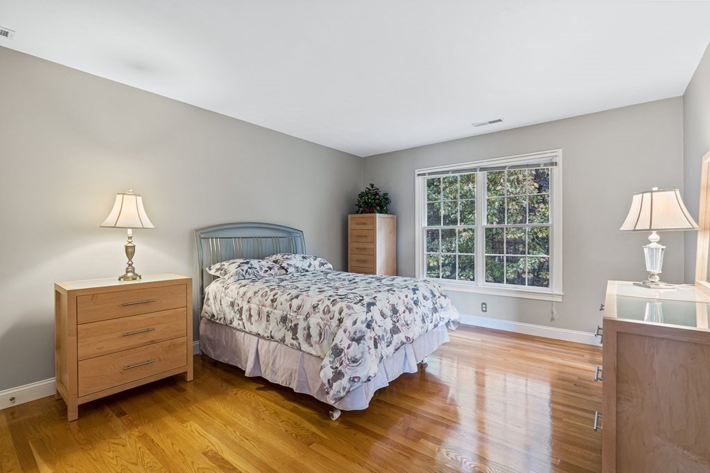 99 Thistle Road North Andover, MA 01845 - Photo 28 of 41 Gallery Image 28