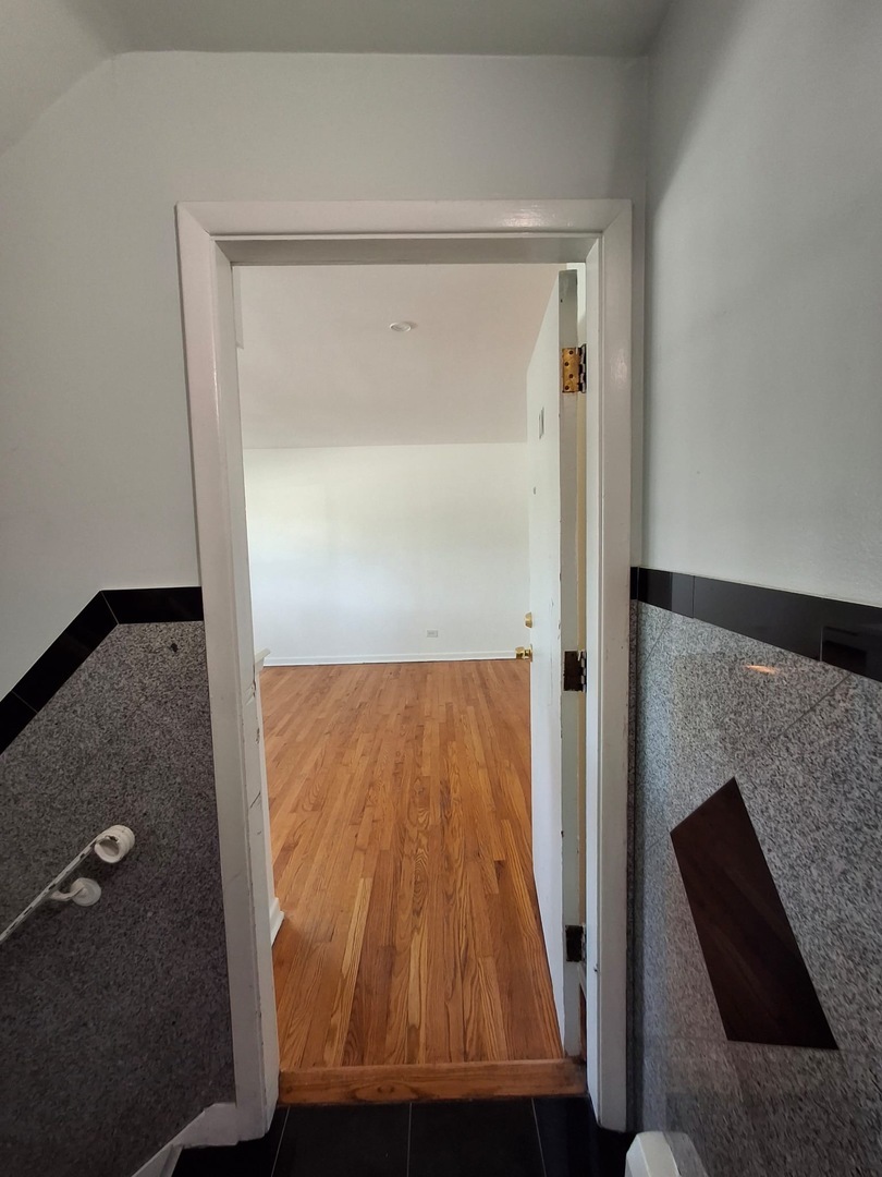 2127 South 15th Avenue, Unit 1N Broadview, IL 60155 - Photo 2 of 10