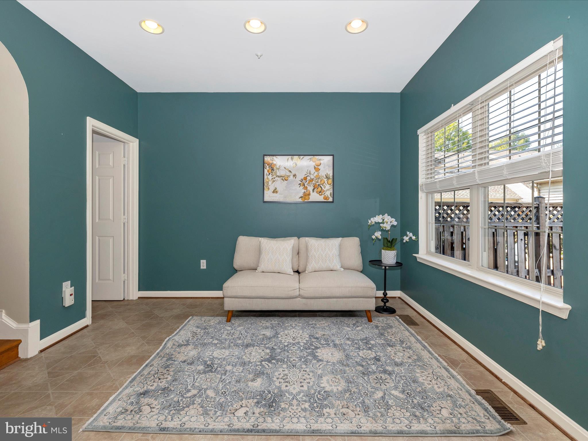 2202 Garden Lane Frederick, MD 21701 - Photo 16 of 61 Cheerful kitchen living combo