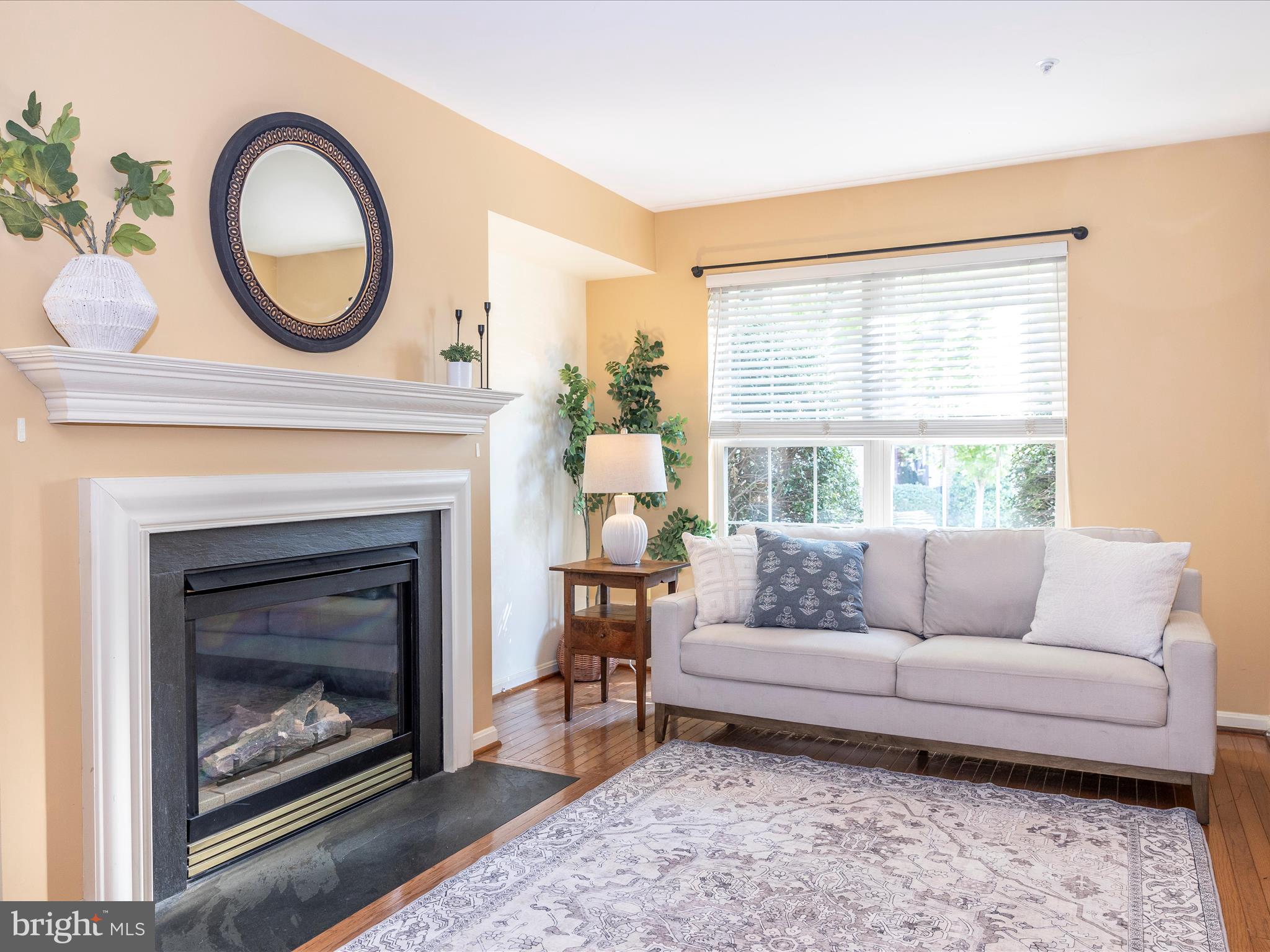 2202 Garden Lane Frederick, MD 21701 - Photo 7 of 61