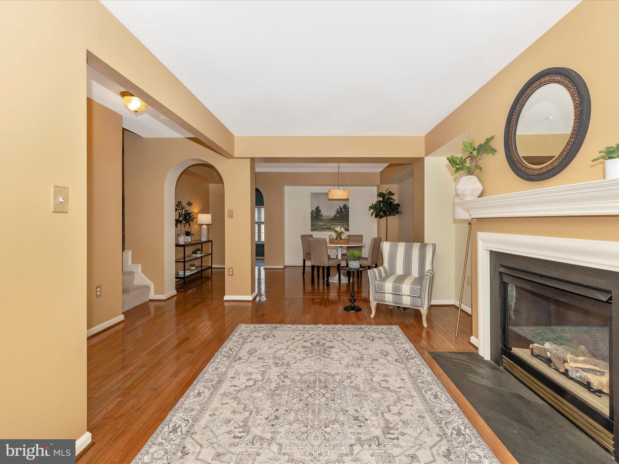 2202 Garden Lane Frederick, MD 21701 - Photo 8 of 61 Living Room