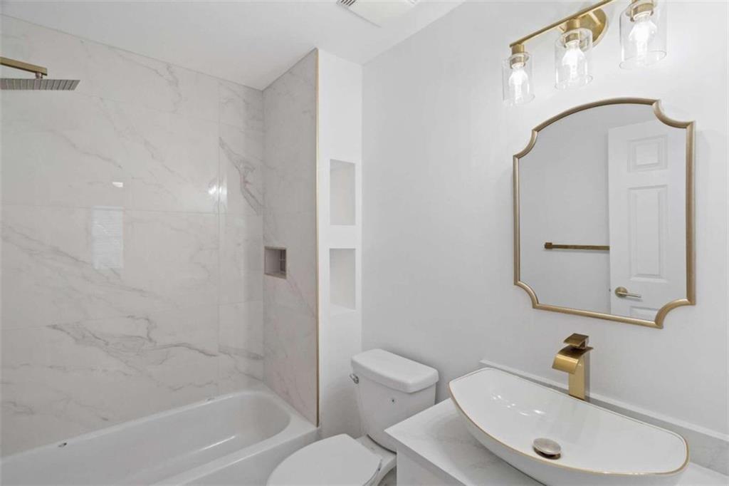 1711 Summit Glen Lane Northeast Atlanta, GA 30329 - Photo 38 of 42